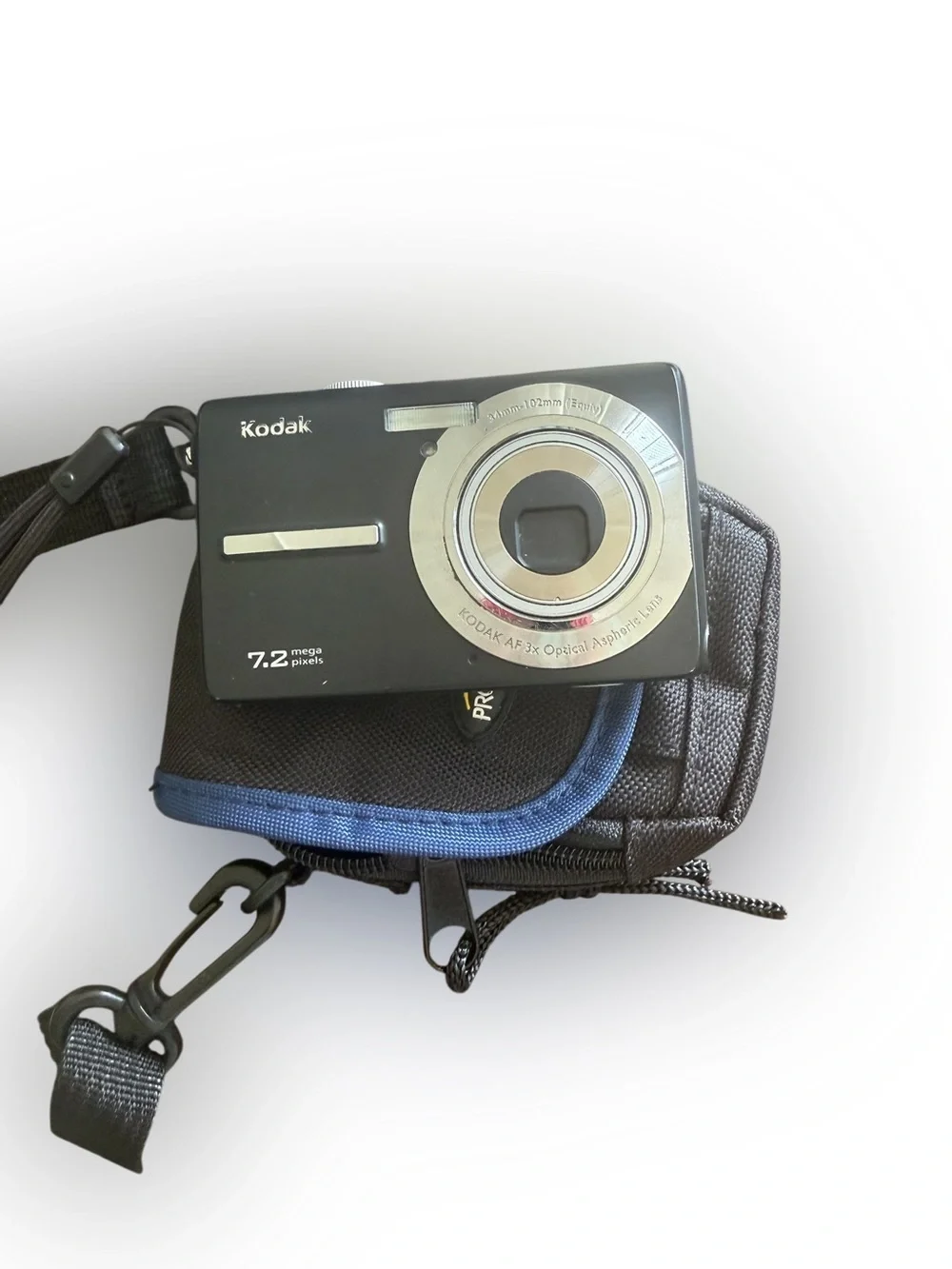 Kodak EasyShare M763 7.2MP CCD Digital Camera Tested Bundle
